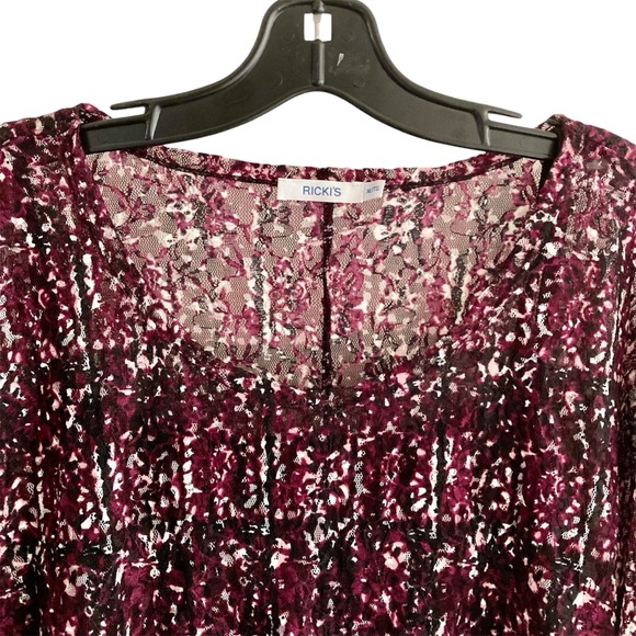 Ricki’s | Lace Butterfly Sleeve Blouse - Picture 3 of 14